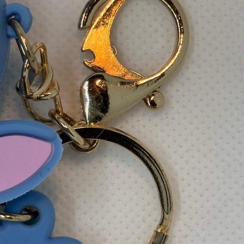 Stitch Keychain - Picture 2 of 2